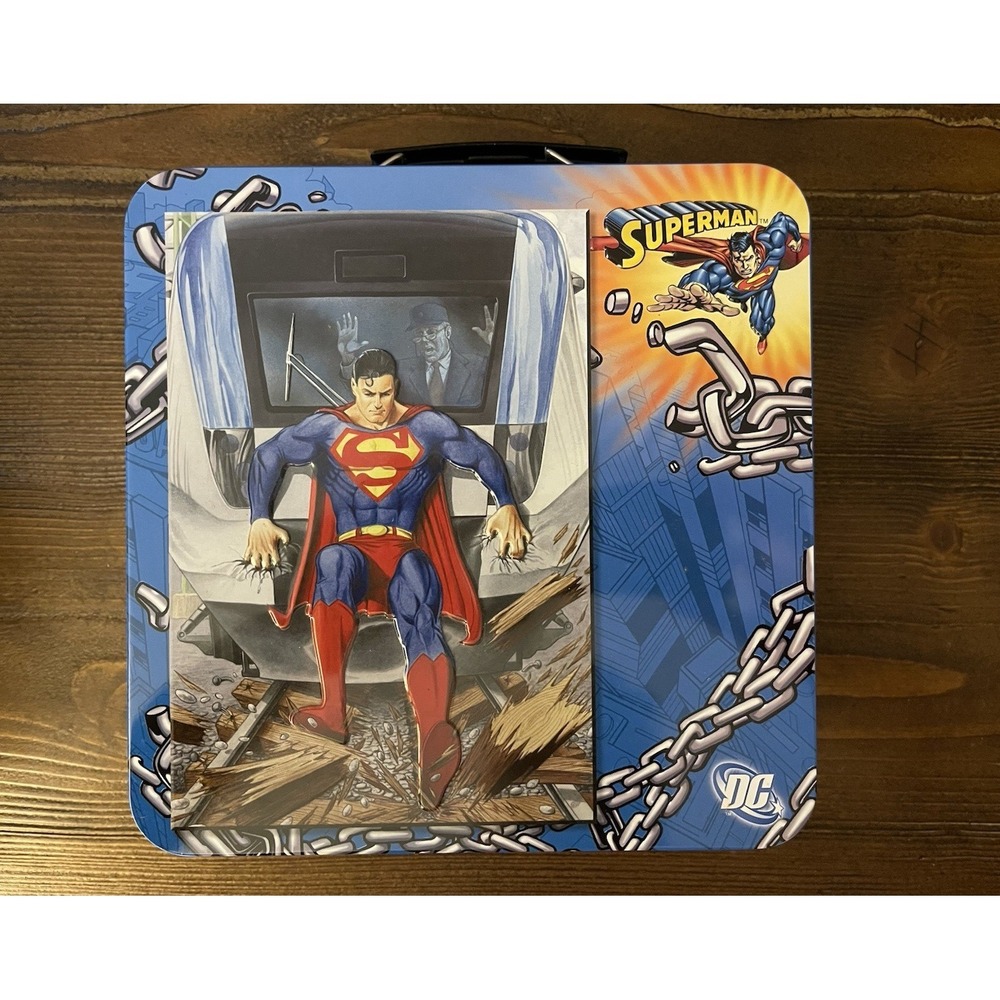 Superman 500 Piece Puzzle - Train - 12 1/4" x 19" Frame It - Preowned